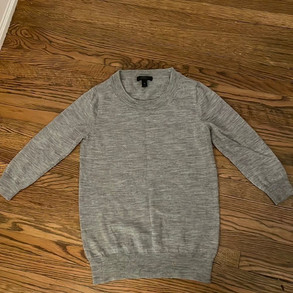 100% merino wool Jcrew sweater XS - fits like a small